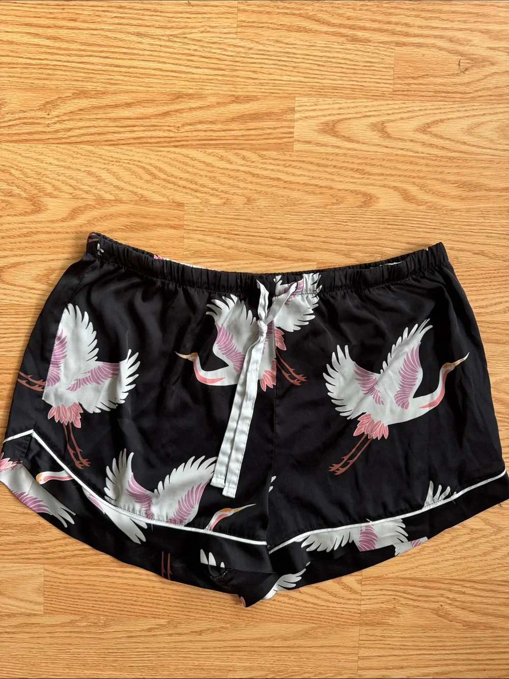 Target Black Crane-Print Short Sleeve Pajama Set - Picture 2 of 3